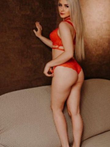 Камилла